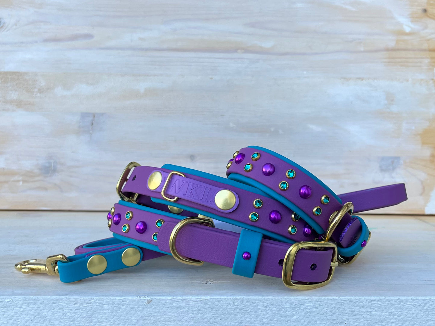 Birthday Cake Collar